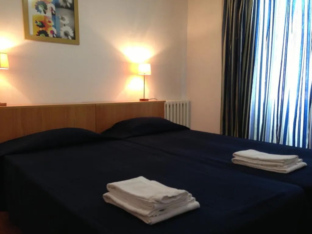 Spru Lisbon Summer Accommodation 0*,  Portugal