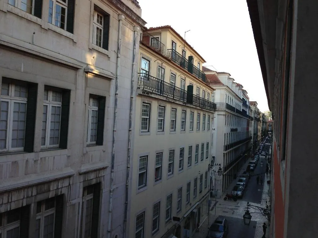 Spru Lisbon Summer Accommodation 0*,