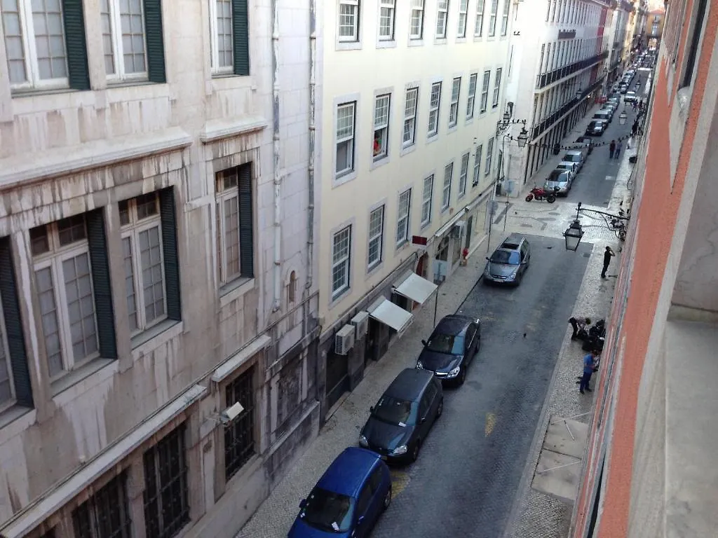 Spru Lisbon Summer Accommodation Hostal