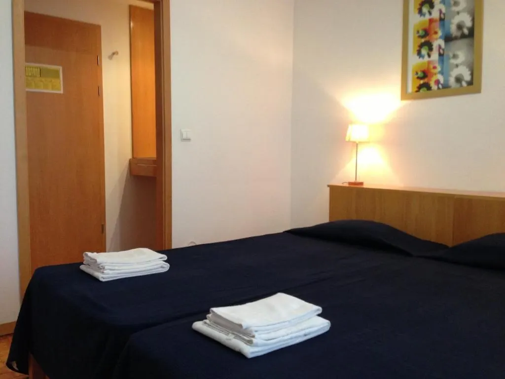 Hostal Spru Lisbon Summer Accommodation Portugal