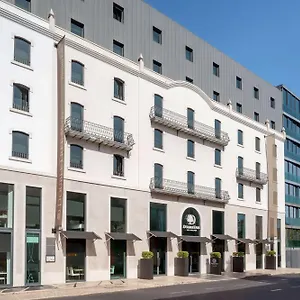 Doubletree By Hilton Fontana Park ליסבון